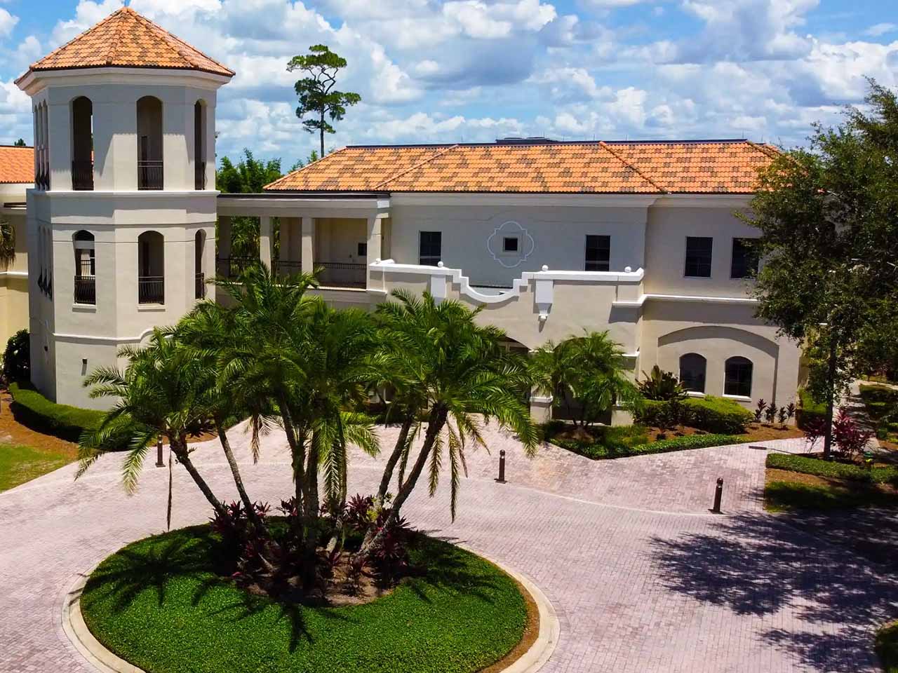 Pioneers Resort
